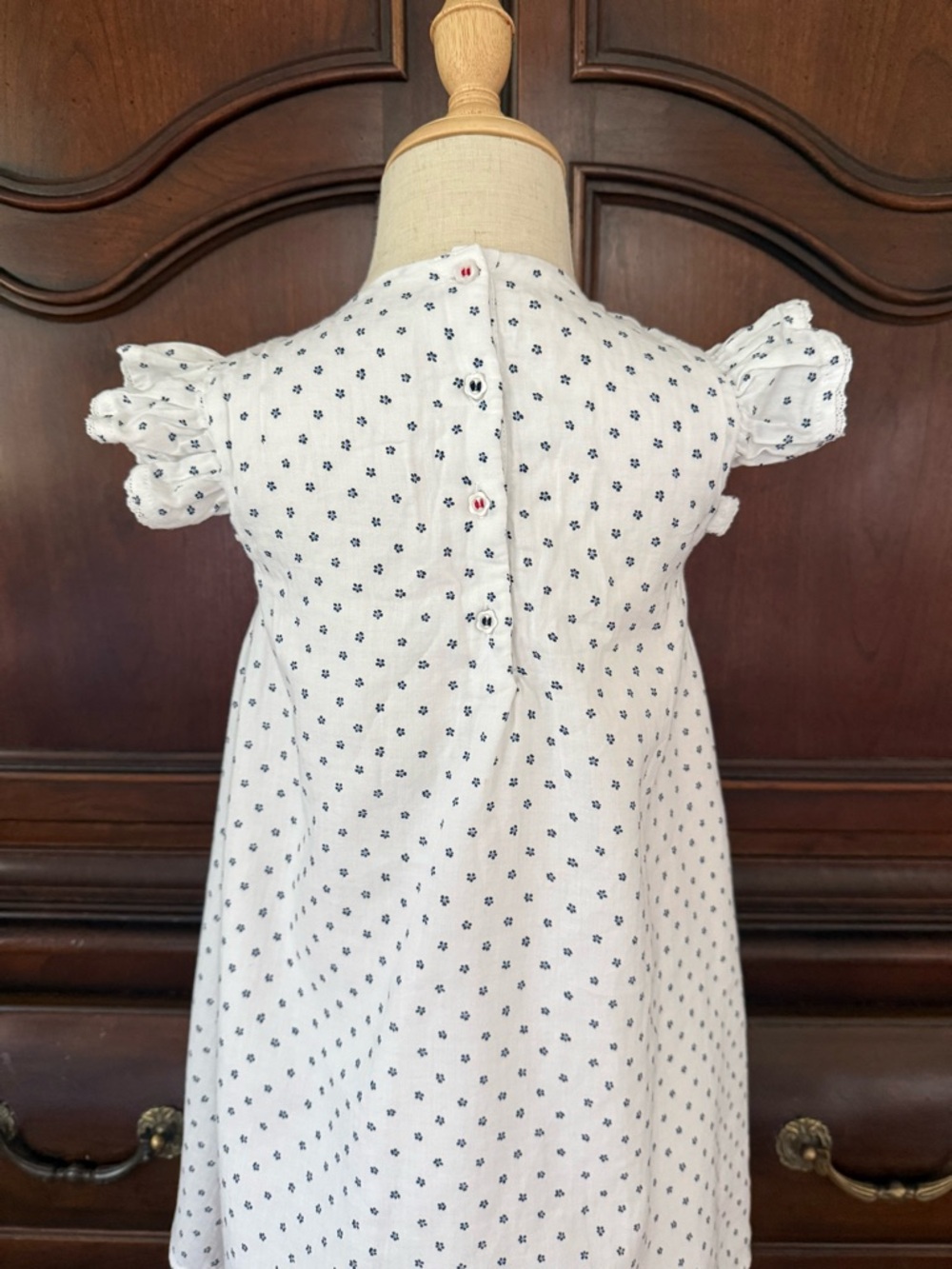 Smocked Flutter Sleeve Dress White Navy Floral Cottagecore Boutique Dress - Picture 7 of 8